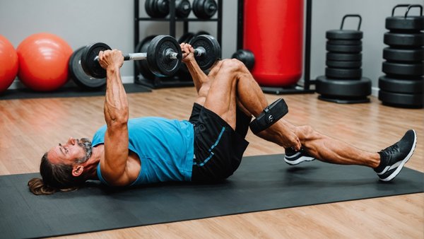 Guide d'achat : choisir le meilleur équipement pour la musculation abdominale